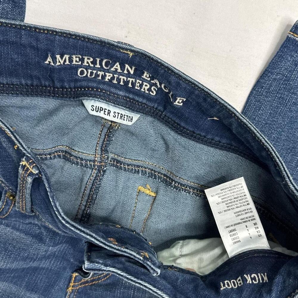 American Eagle Outfitters low rise flared - bootcut jeans super stretch size 4 - Picture 6 of 7